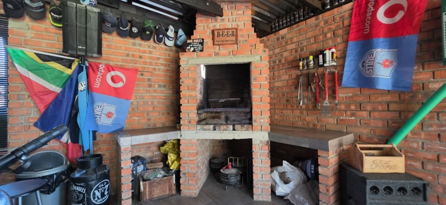 3 Bedroom Property for Sale in Naudeville Free State